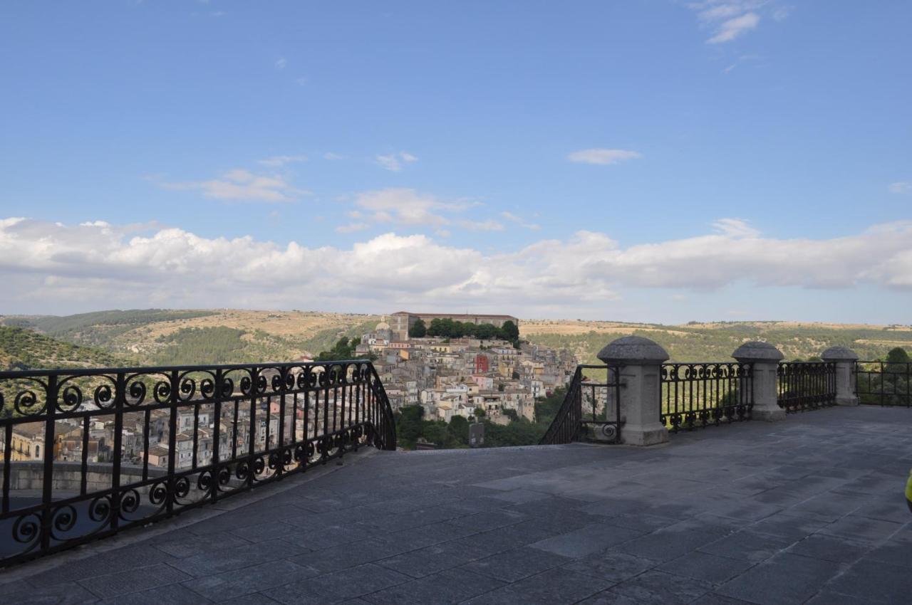 Vila Udammusu34 Ragusa Exteriér fotografie